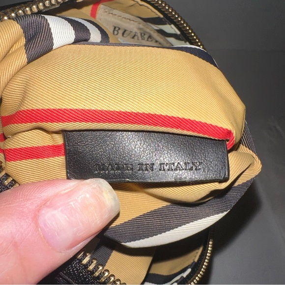 Burberry Kingdom Medium Logo Flat Nylon Top Zip Clutch/Pouch in black/white EUC - Picture 8 of 17